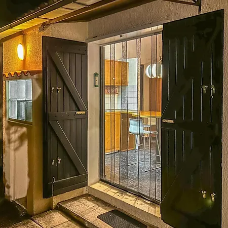 Beautiful In With Kitchen Vakantiehuis *